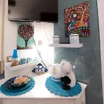 Interno 6 ローマ